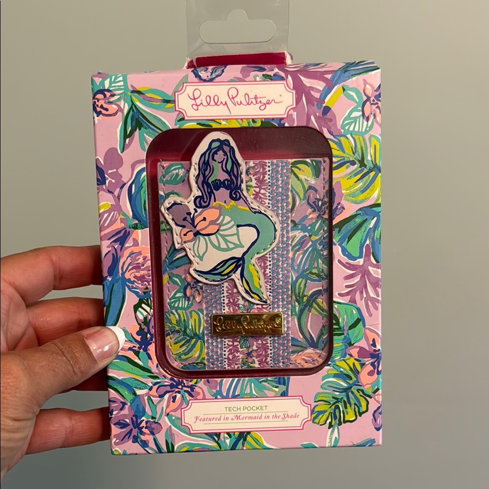 Lilly Pulitzer Blue and Purple cell phone tech pocket